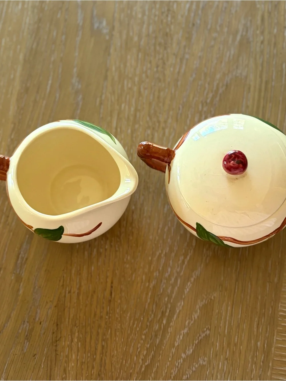 Franciscan Apple lidded sugar bowl and creamer large